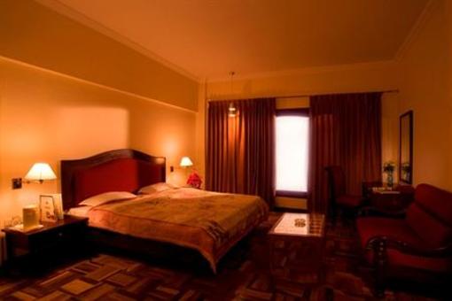 фото отеля Hotel Preethi Classic Towers