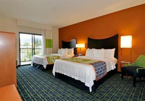фото отеля Fairfield Inn & Suites Tehachapi