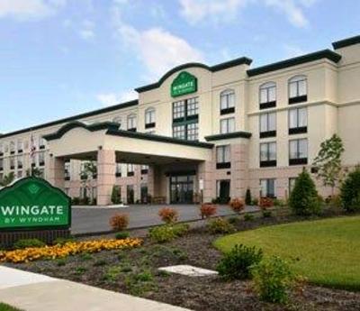 фото отеля Wingate Hotel Bridgeport (West Virginia)