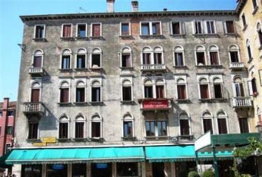 фото отеля Alloggi Gerotto Calderan