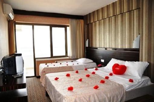 фото отеля Etap Altinel Hotel Canakkale