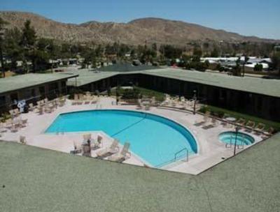 фото отеля Travelodge Yucca Valley