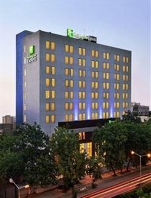фото отеля Holiday Inn Express Ahmedabad