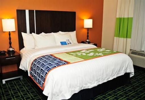 фото отеля Fairfield Inn & Suites Cedar Rapids