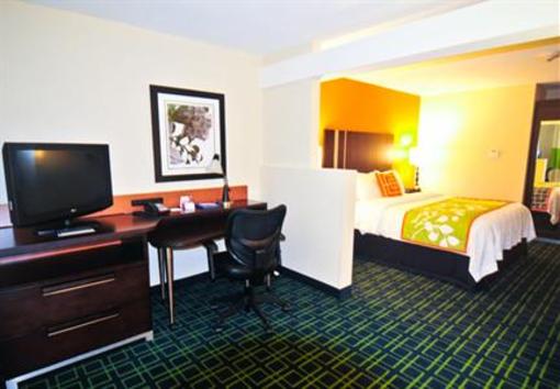 фото отеля Fairfield Inn & Suites Cedar Rapids