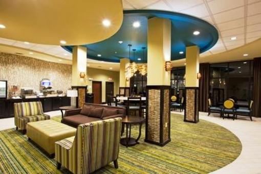 фото отеля Holiday Inn Express Hotel & Suites Waycross