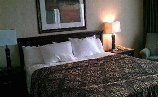 фото отеля Drury Inn & Suites Overland Park
