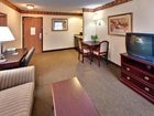 фото отеля Holiday Inn Express Hotel & Suites Watertown (South Dakota)