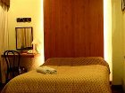 фото отеля Stonehouse Bed & Breakfast Hotel Quezon City
