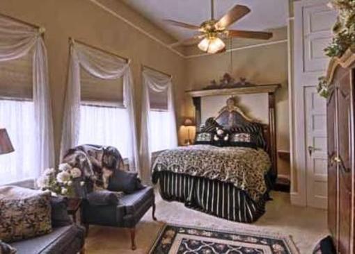 фото отеля Abbercromby Penthouse Suites Decatur (Texas)