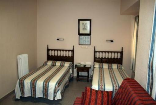 фото отеля Hotel Rincon Extremeno Plasencia