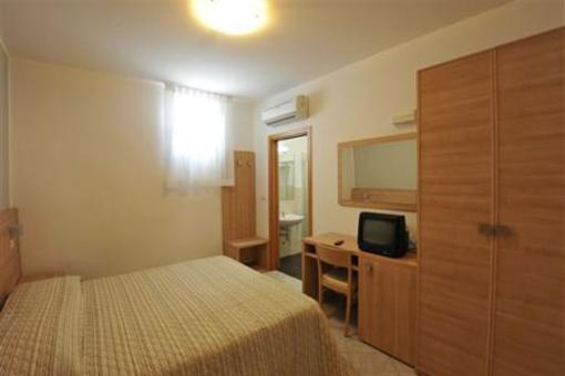 фото отеля Hotel Ostuni