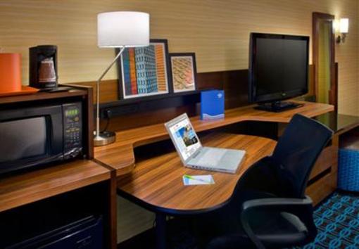 фото отеля Fairfield Inn & Suites Watertown Thousand Islands
