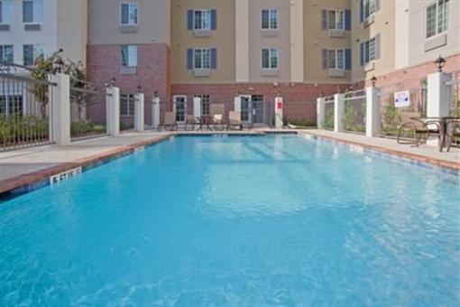 фото отеля Candlewood Suites Houston The Woodlands