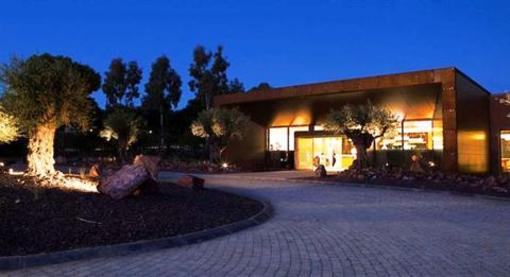 фото отеля Hotel Husa Golf Valdecanas