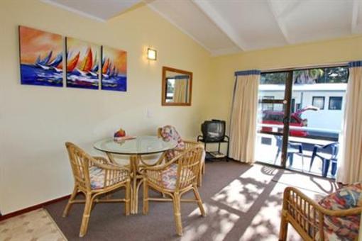 фото отеля Blue Water Motel