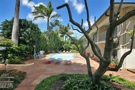 фото отеля Napili Surf Beach Resort
