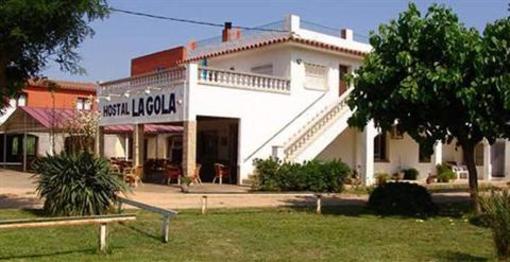 фото отеля Hostal La Gola