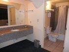 фото отеля Relax Inn and Suites New Orleans