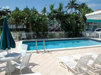 Pineapple Place Apartment Homes Pompano Beach