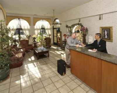 фото отеля Sands Inn & Suites