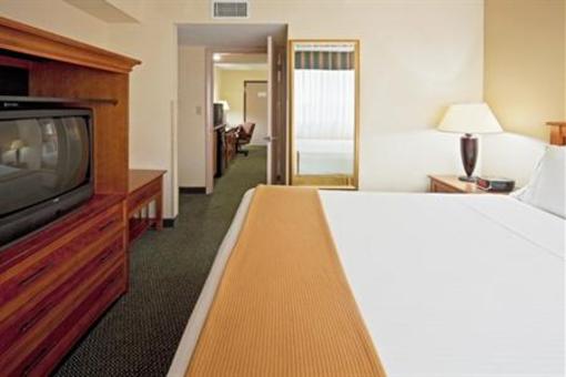 фото отеля Holiday Inn Express Miami-Hialeah (Miami Lakes)