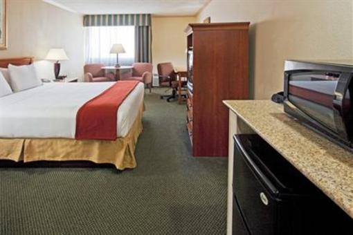 фото отеля Holiday Inn Express Miami-Hialeah (Miami Lakes)