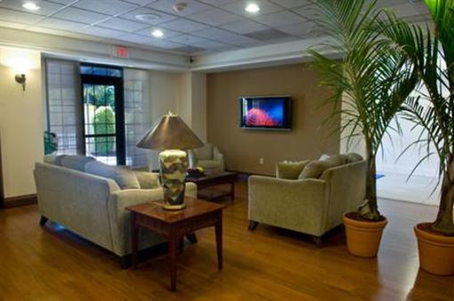 фото отеля Holiday Inn Express Miami-Hialeah (Miami Lakes)