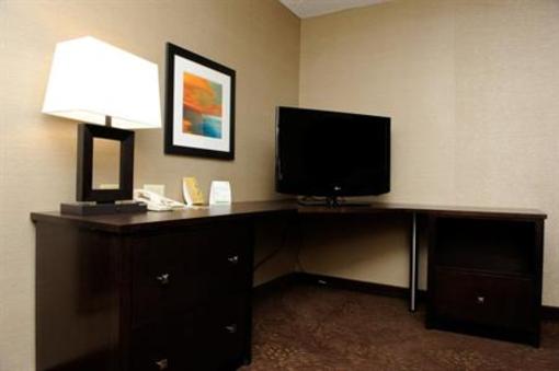 фото отеля Holiday Inn Hotel and Suites Chicago Northwest