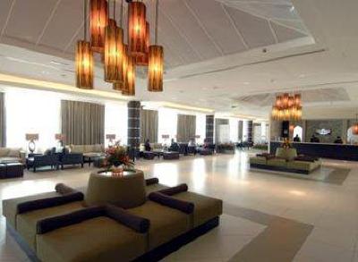 фото отеля Holiday Inn Express Dubai Internet City