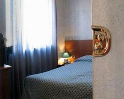 фото отеля Hotel Adriano Turin