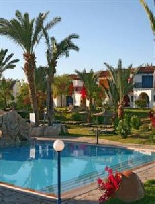 фото отеля Elia Latchi Holiday Village