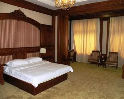 фото отеля Dalian Hotel