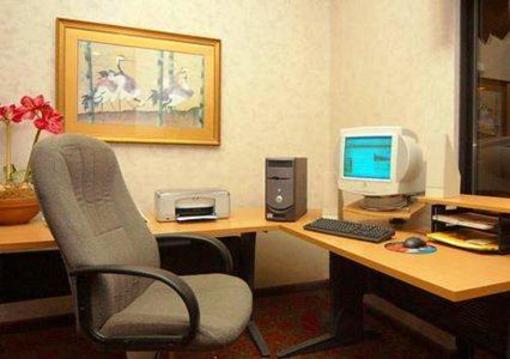 фото отеля Quality Inn Clinton (Mississippi)