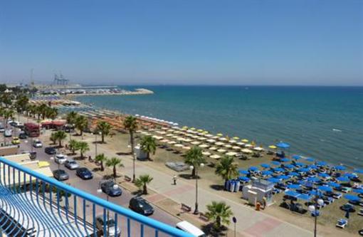 фото отеля Augusta Hotel Apartments Larnaca