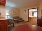 фото отеля Holiday Inn Express Hotel & Suites Winona
