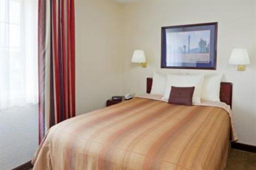 фото отеля Candlewood Suites Somerset