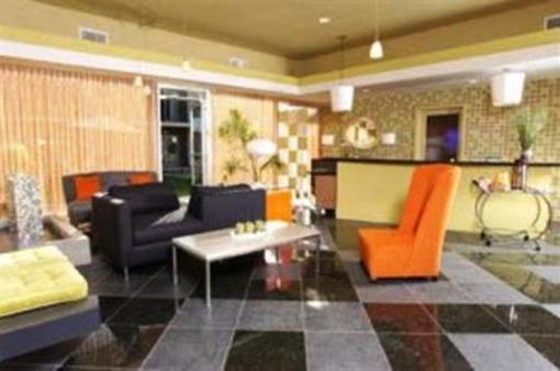 фото отеля 7 Springs Inn & Suites