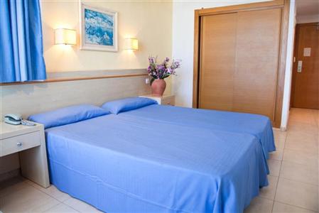 фото отеля Hotel Algarb Ibiza