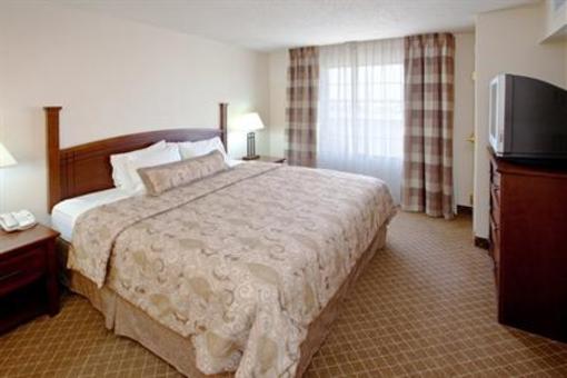 фото отеля Staybridge Suites Indianapolis-Airport