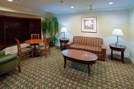 фото отеля Staybridge Suites Indianapolis-Airport