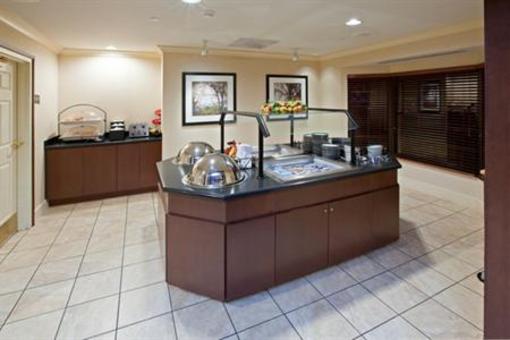 фото отеля Staybridge Suites Indianapolis-Airport