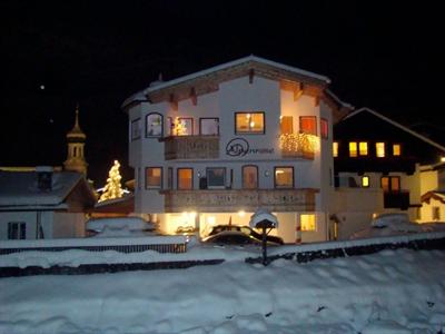 фото отеля Hotel Alpenrose Gerlos