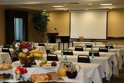 фото отеля Hampton Inn & Suites Oakland Airport