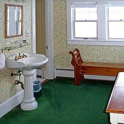 фото отеля Trumbull House Bed and Breakfast