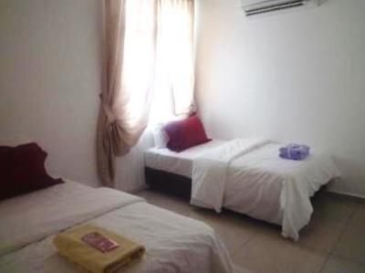 фото отеля Malacca Pelangi Homestay Apartment