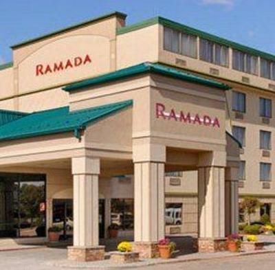 фото отеля Ramada Inn and Conference Center - East Hanover