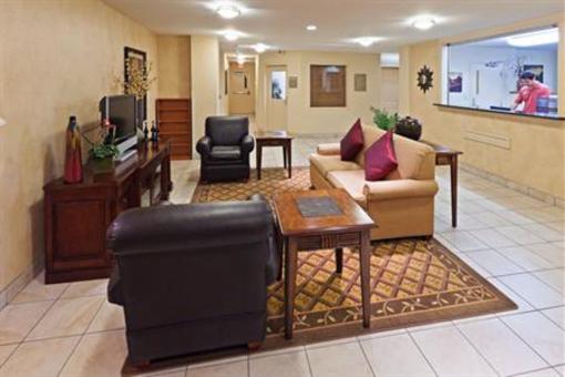 фото отеля Candlewood Suites Maurine Wichita Falls