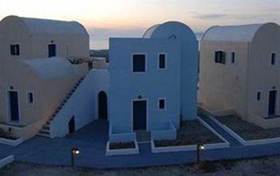 фото отеля Maria's Place Studios & Suites Oia (Greece)