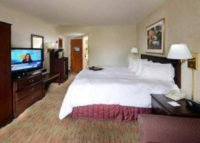 фото отеля Hampton Inn Charlotte Cornelius